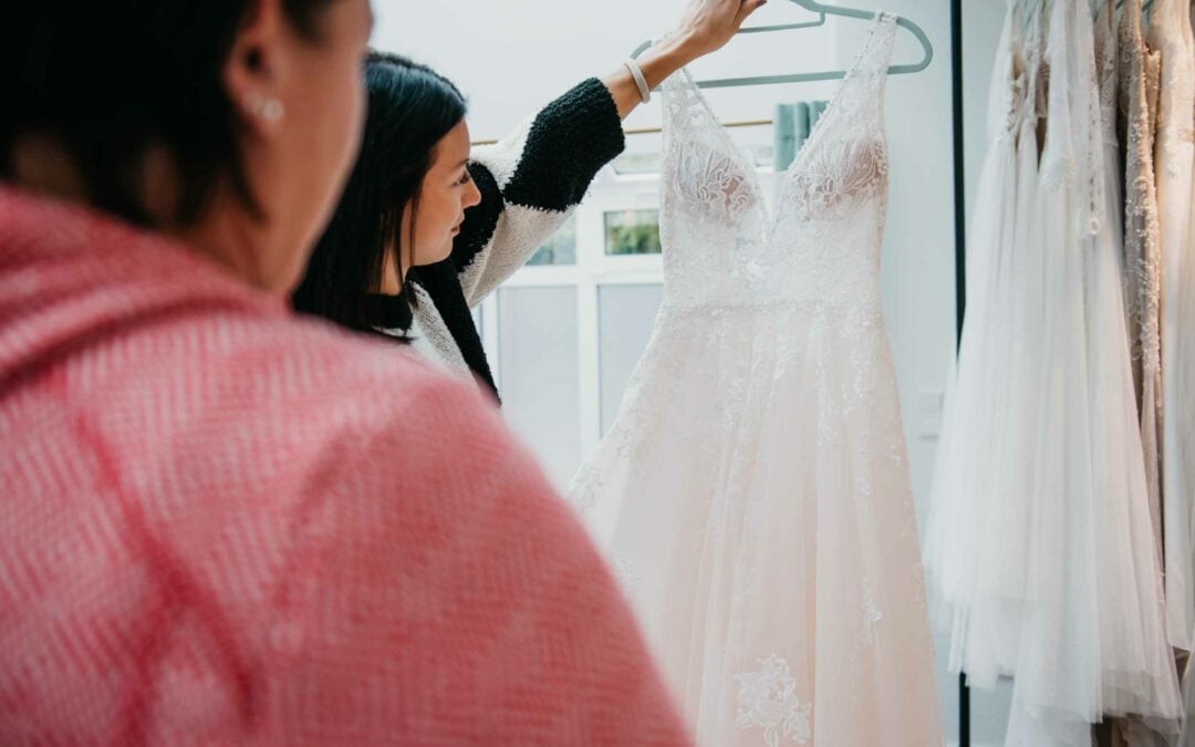 Ein Brautkleid für jeden Geldbeutel: Warum Second-Hand die Lösung ist
