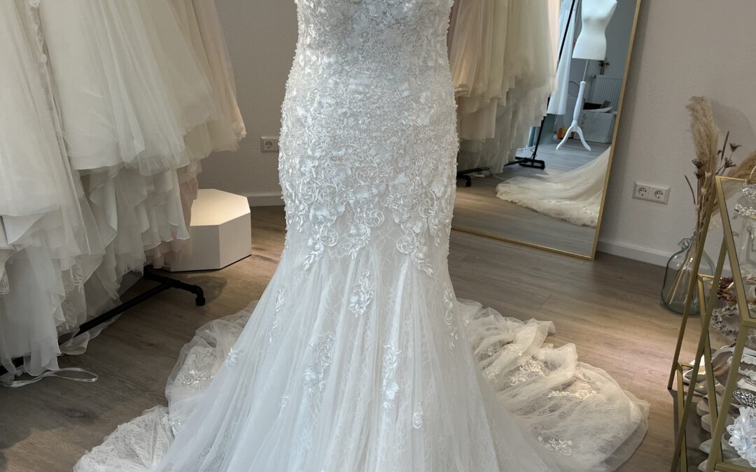 Brautkleid Fit & Flare F13 – Gr. 36