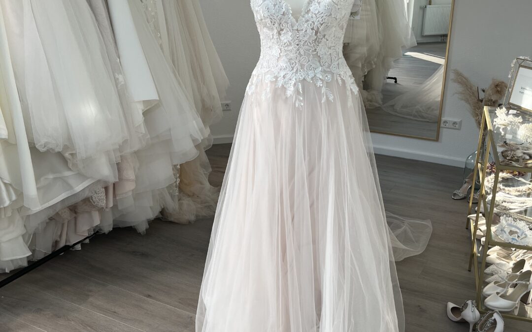 Brautkleid A-Linie A60 – Gr. 38