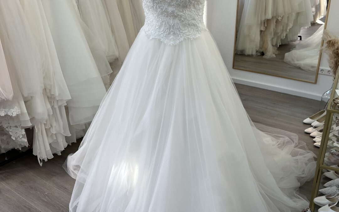 Brautkleid Prinzessin K15 – Gr. 36