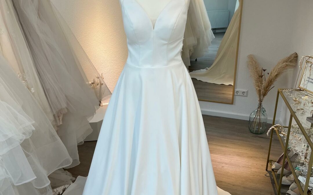 Brautkleid A-Linie A89 – Gr. 38