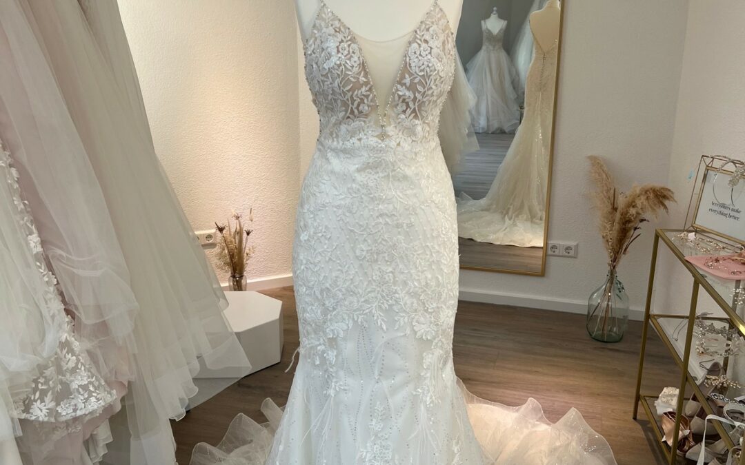 Brautkleid Fit & Flare F05 – Gr. 36
