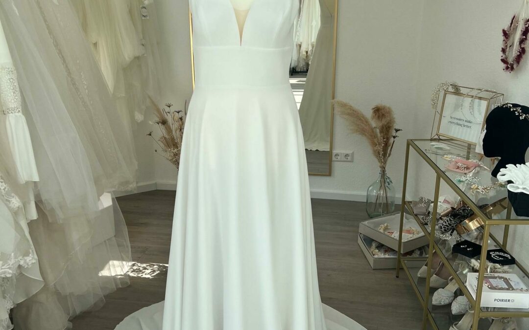 Brautkleid A-Linie A102 – Gr. 38