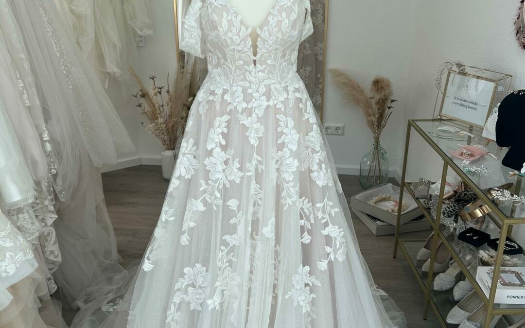 Brautkleid A-Linie A109 – Gr. 36