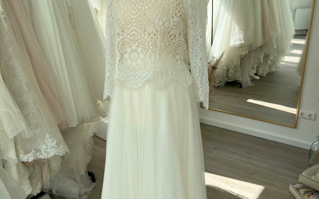 Brautkleid Zweiteiler A03 – Gr. 40/42