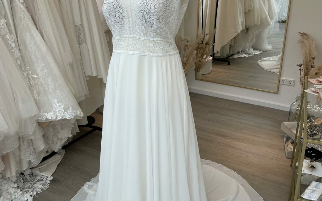 Brautkleid Boho A25 – Gr. 44