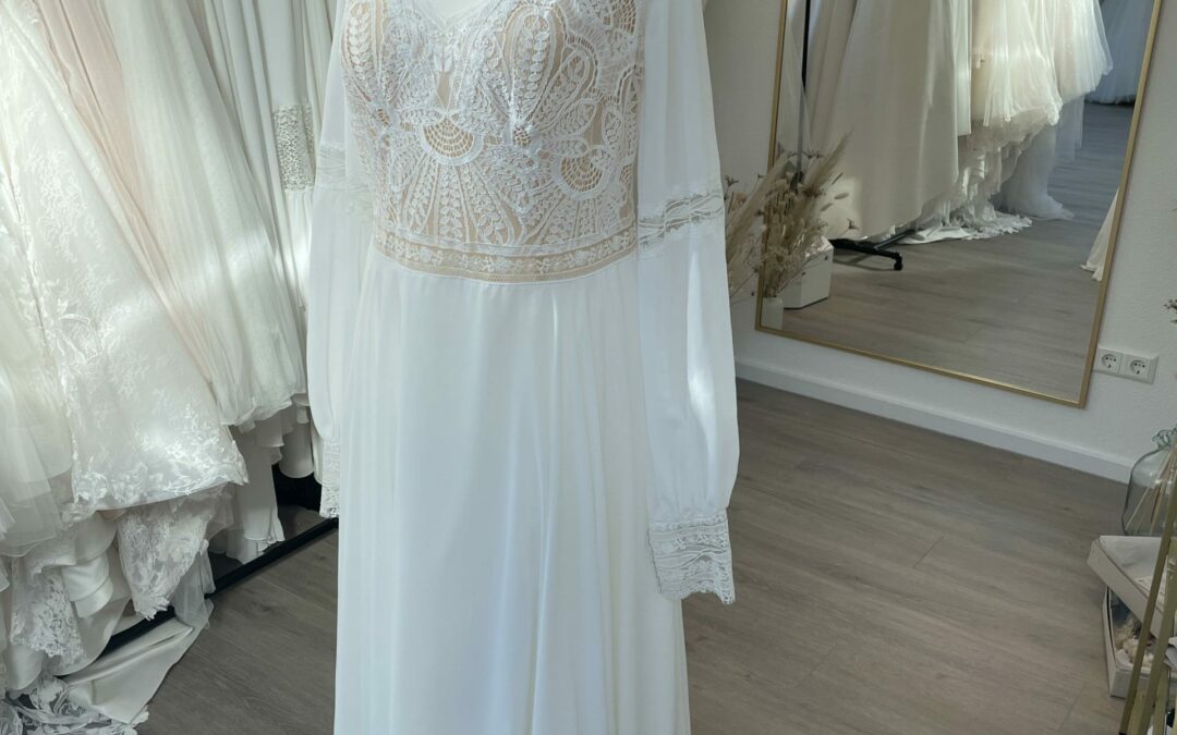 Brautkleid Boho B04 – Gr. 44