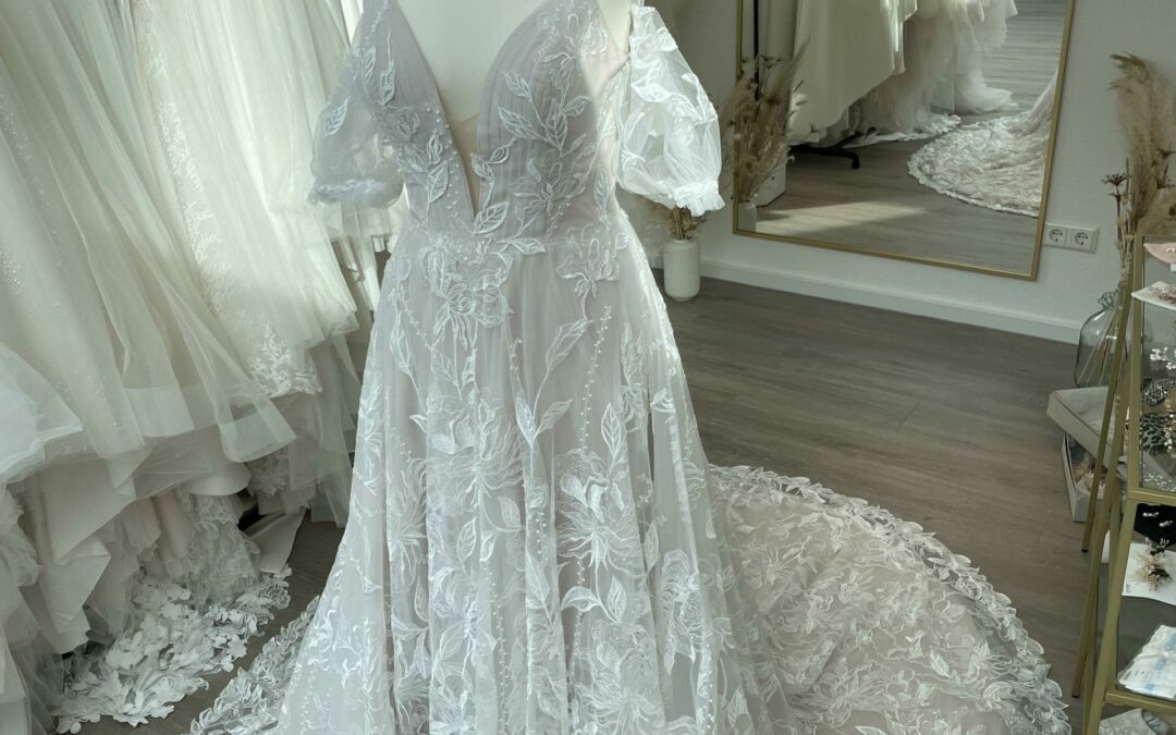 Brautkleid A Linie A30 – Gr. 36/38