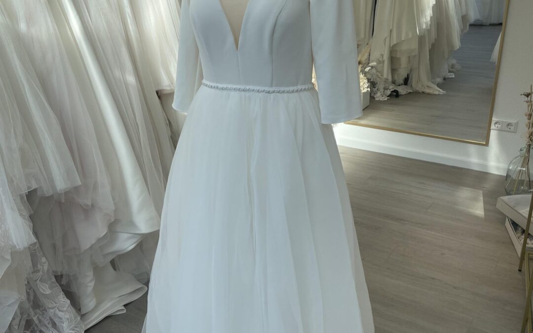 Brautkleid A Linie Standesamt A121 – Gr. 38/40