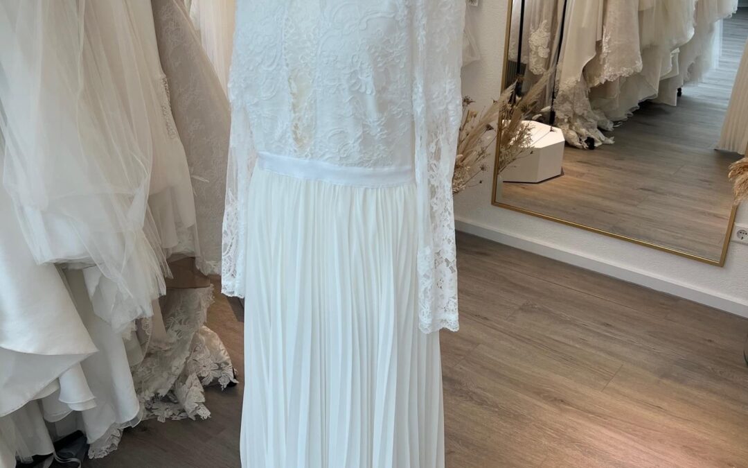 Brautkleid Standesamt A124 – Gr. 44