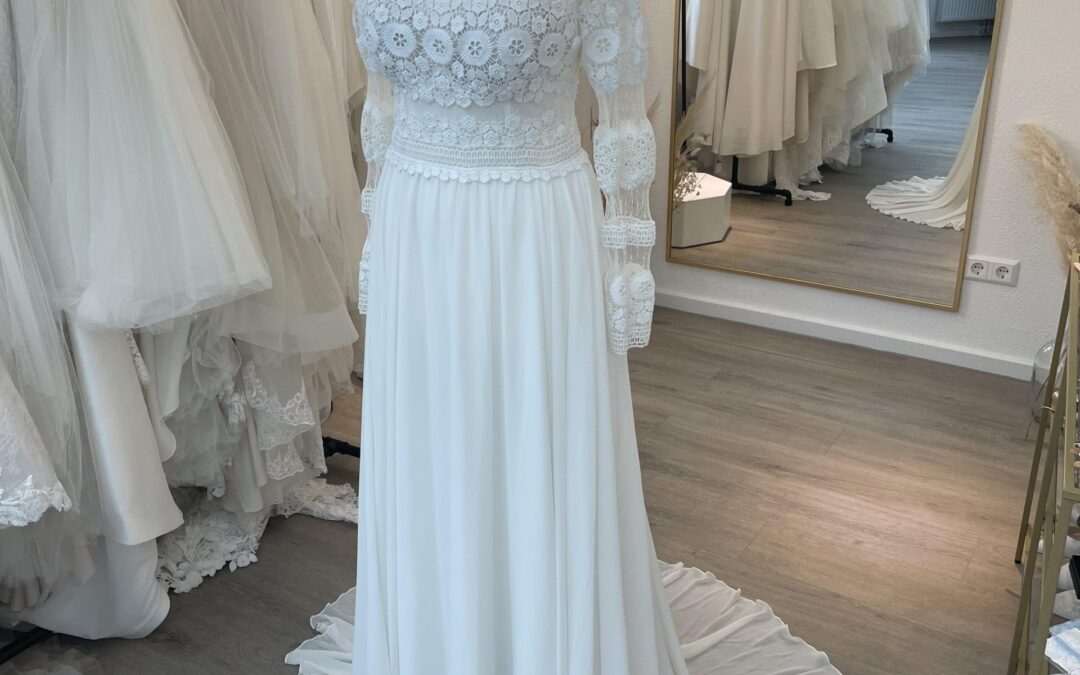 Brautkleid Boho B01 – Gr. 38/40