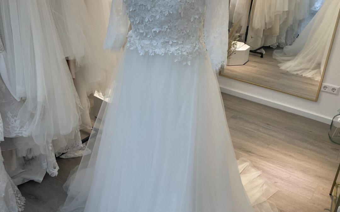 Brautkleid A Linie Langarm A29 – Gr. 38
