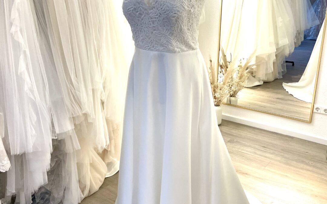 Brautkleid A Linie K111 – Gr. 42