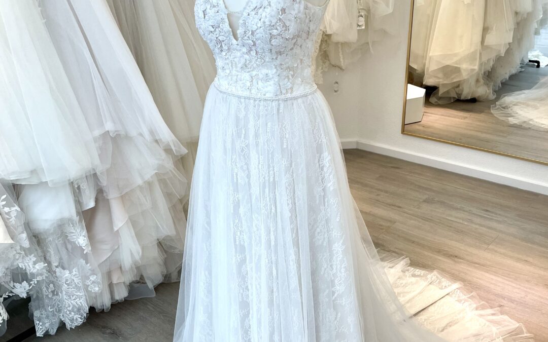 Brautkleid A Linie mit Vintage Spitze A131 – Gr. 36