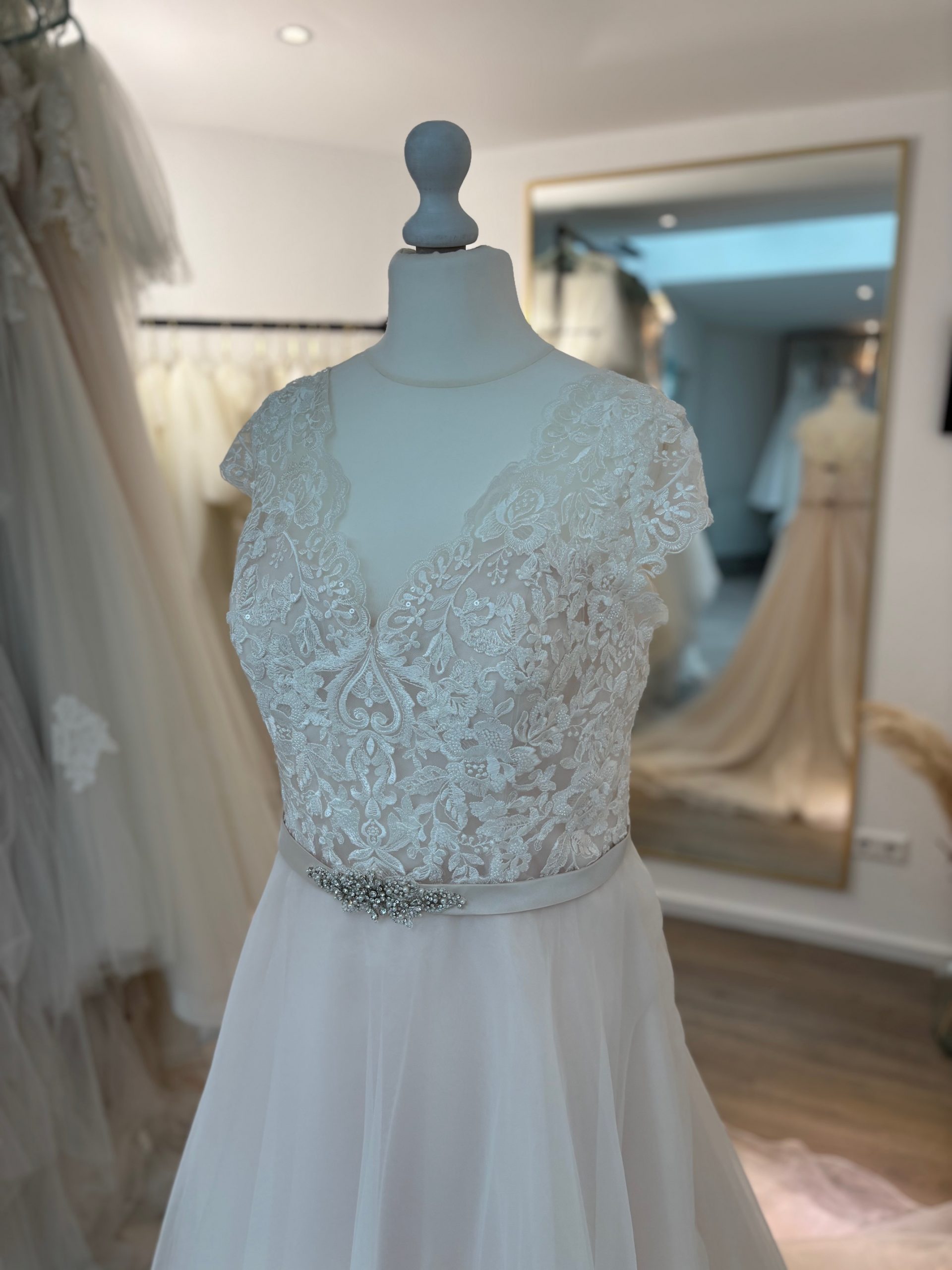 Brautkleid A-Linie – Größe 48 – A293 - Image 3