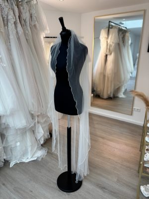 Kapellen-Schleier S38