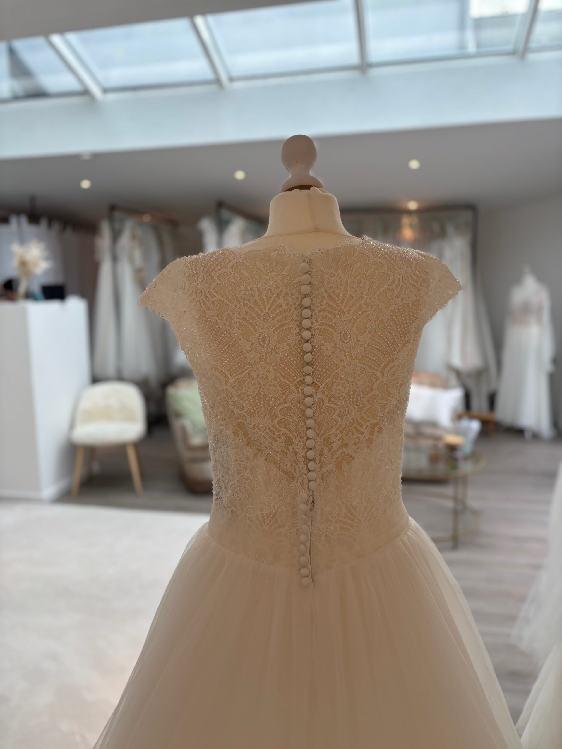 Brautkleid Prinzessin – Größe 42 – A311 – Bild 4